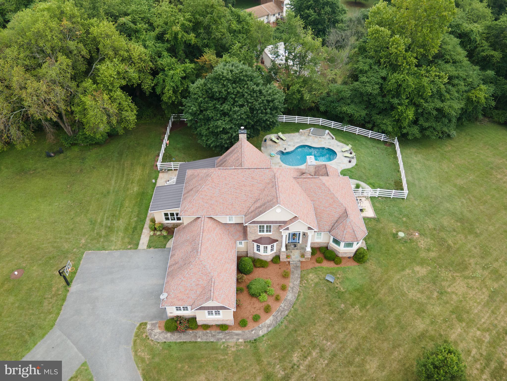 GREEN VALLEY ESTATES - Residential