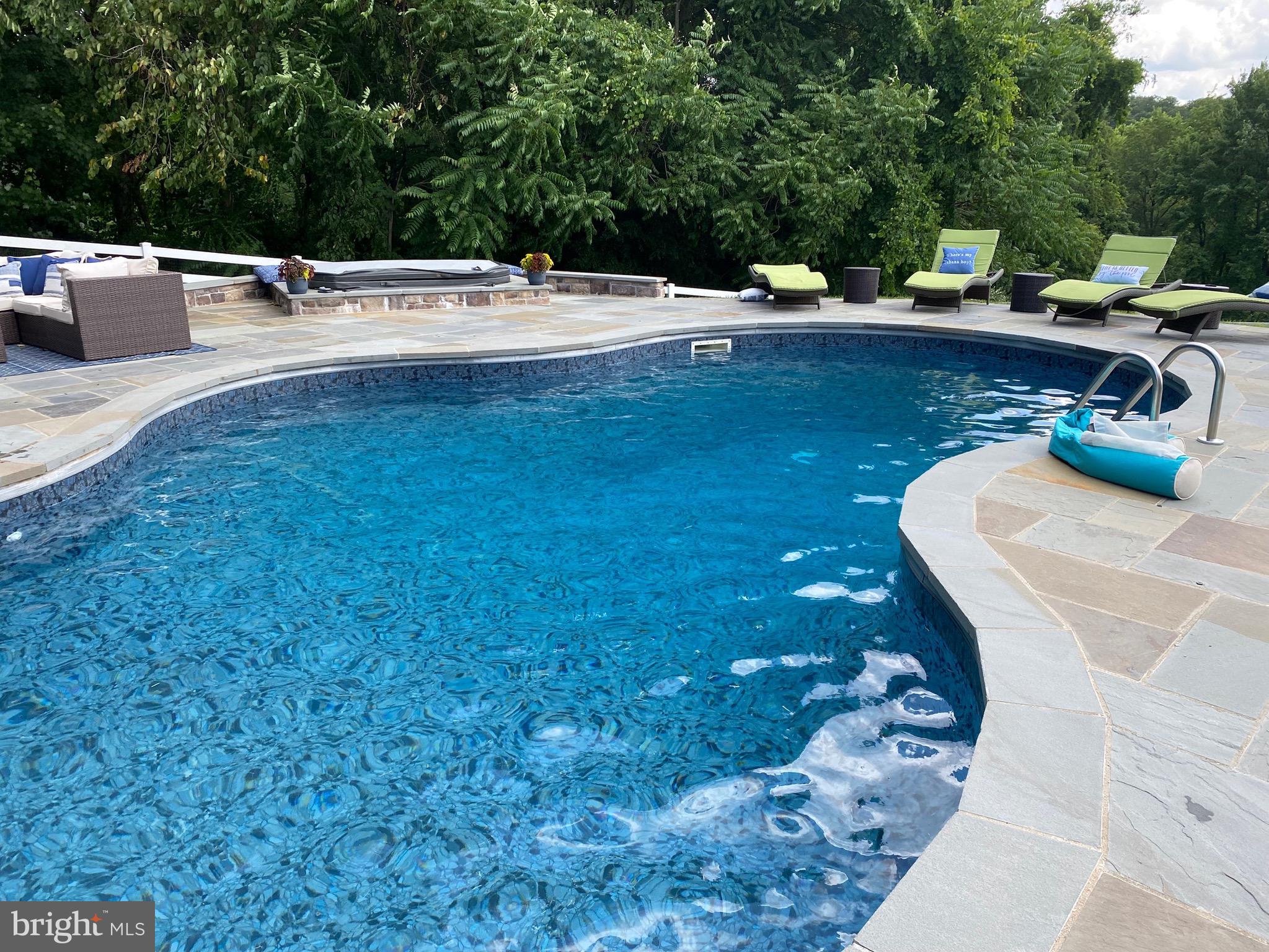 GREEN VALLEY ESTATES - Residential