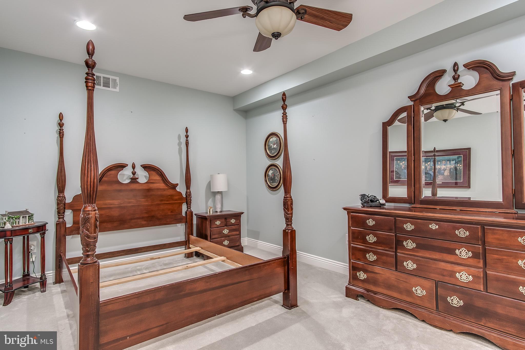 GREEN VALLEY ESTATES - Residential