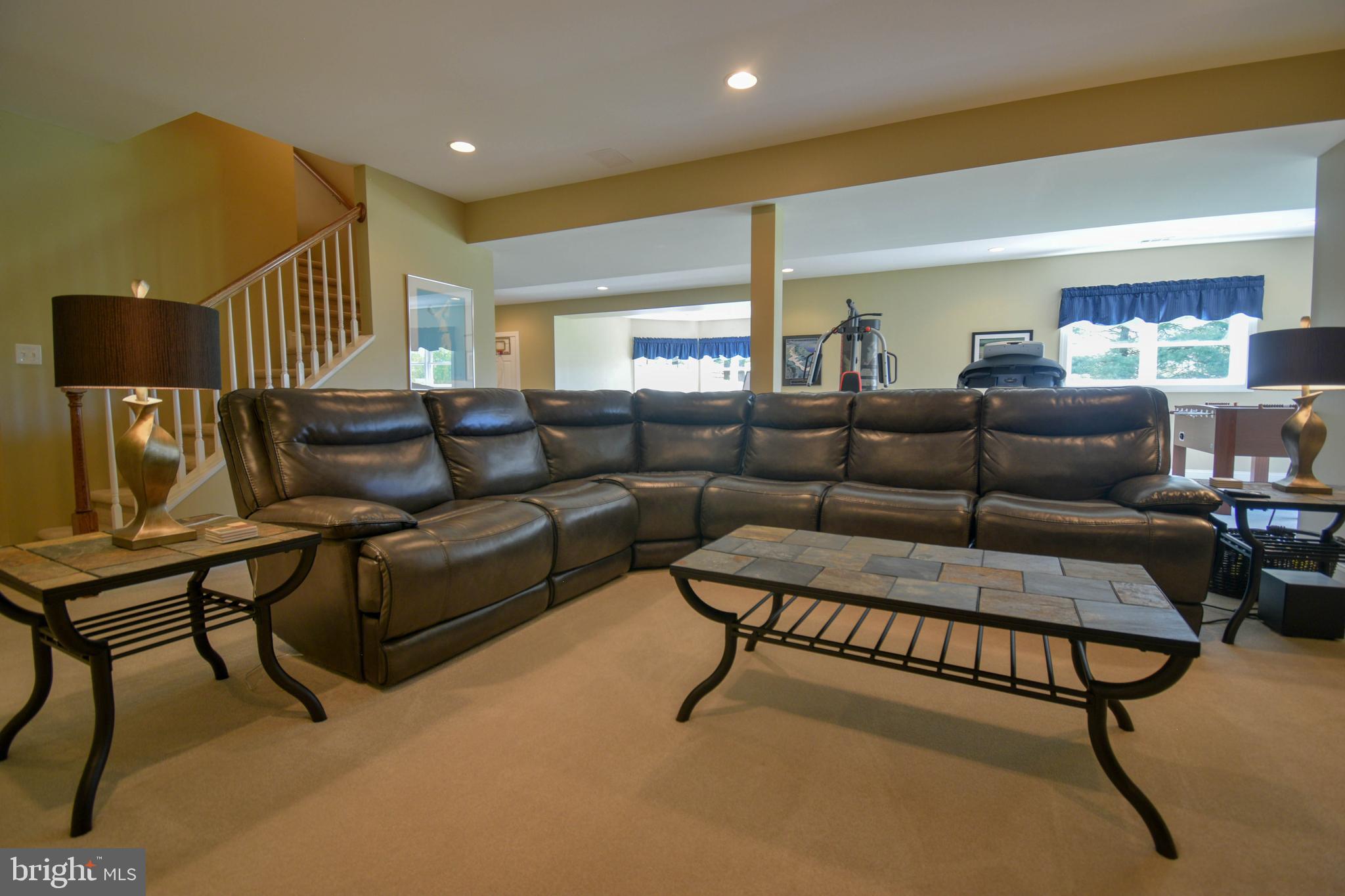 MEETINGHOUSE - Residential