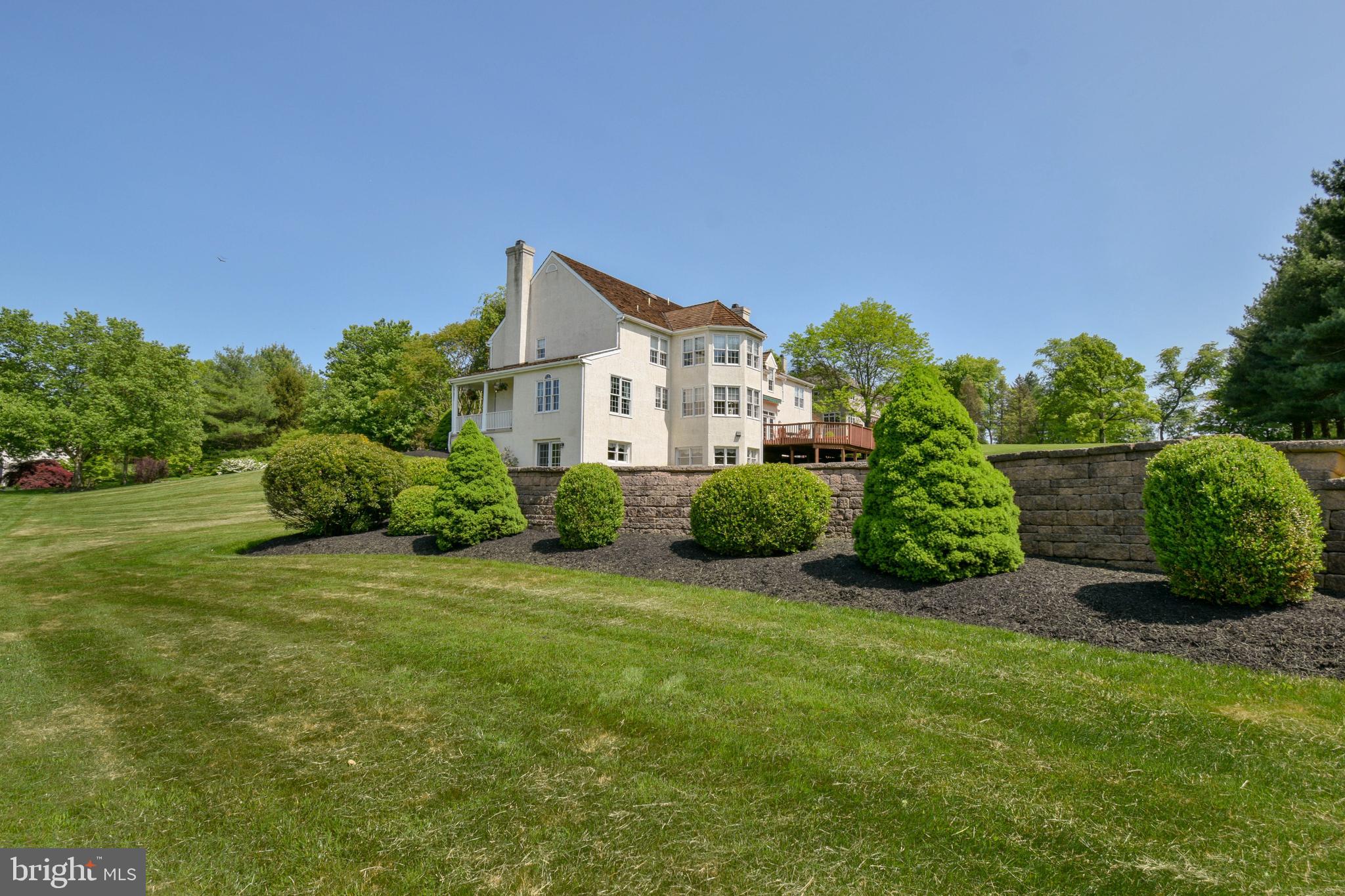 MEETINGHOUSE - Residential