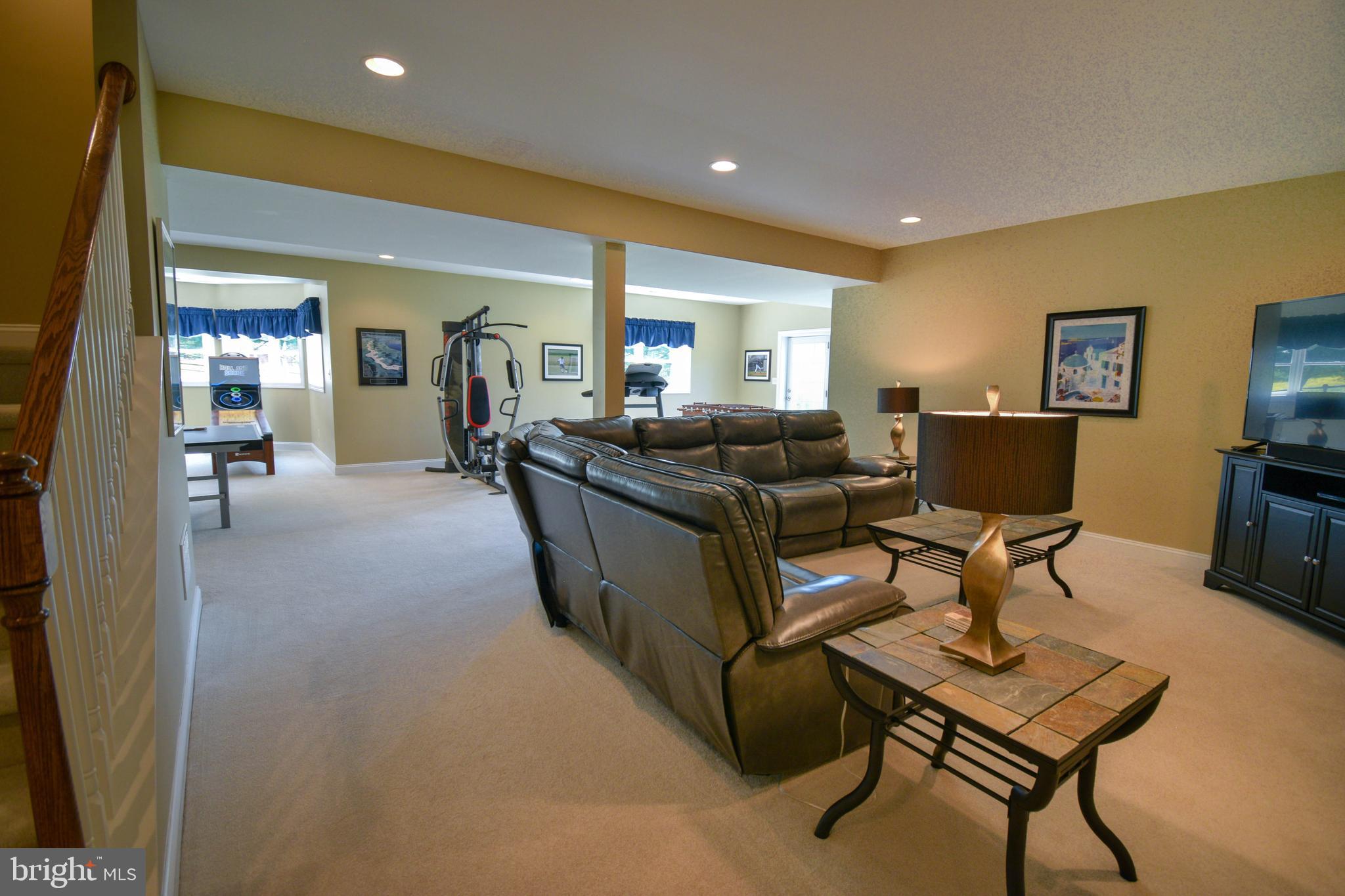 MEETINGHOUSE - Residential