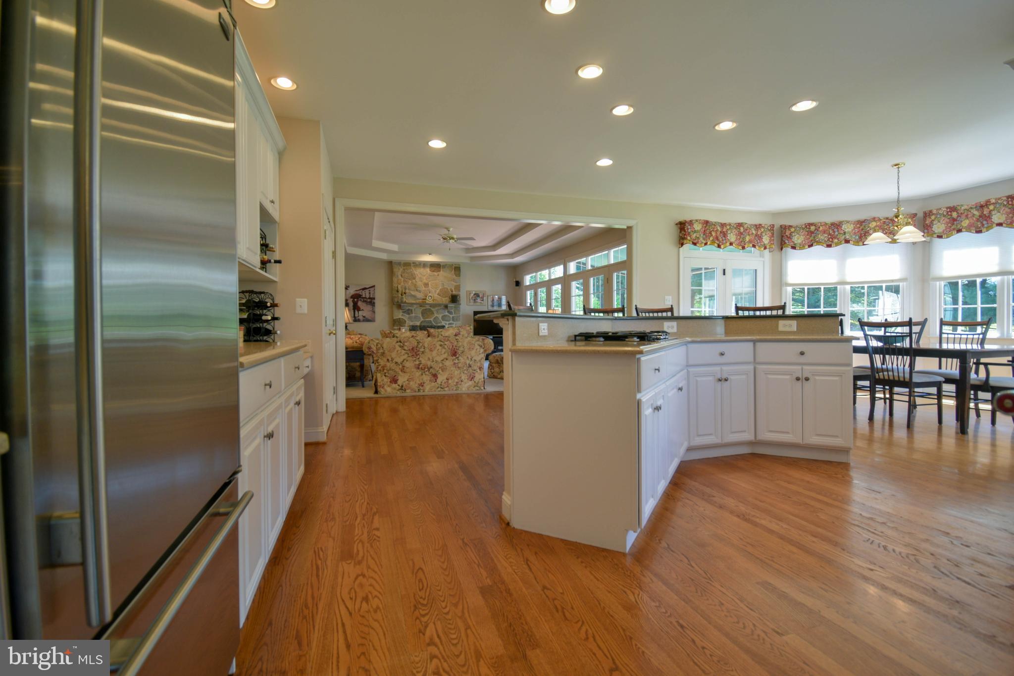 MEETINGHOUSE - Residential