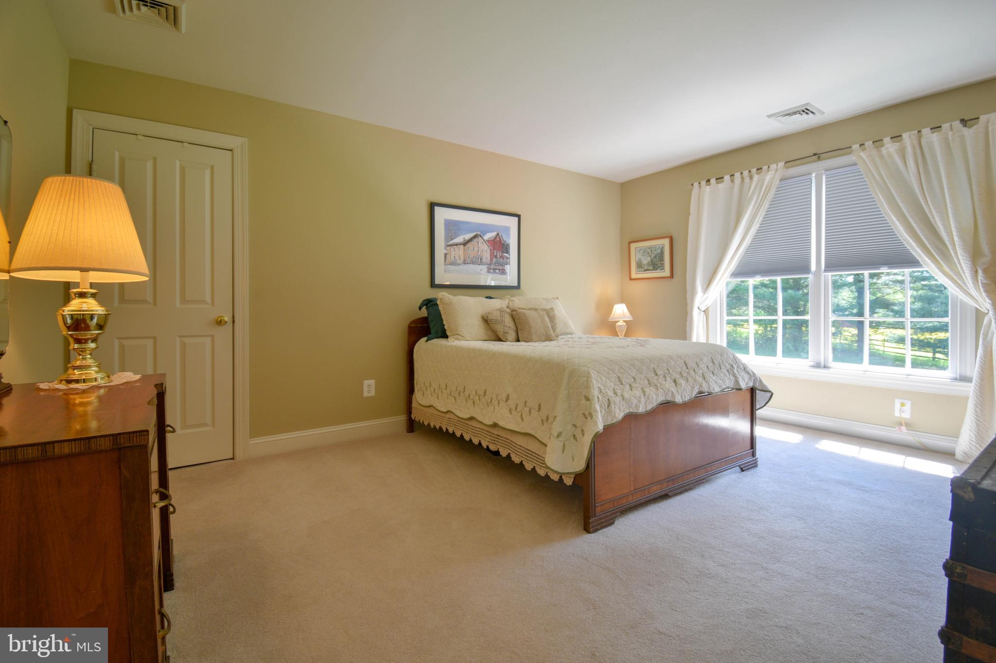 MEETINGHOUSE - Residential