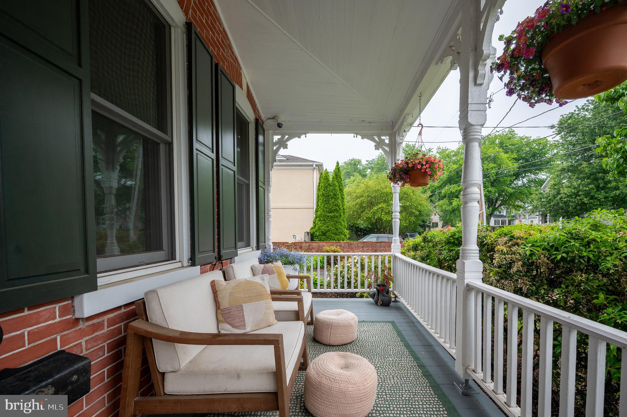 2456 W 16TH STREET