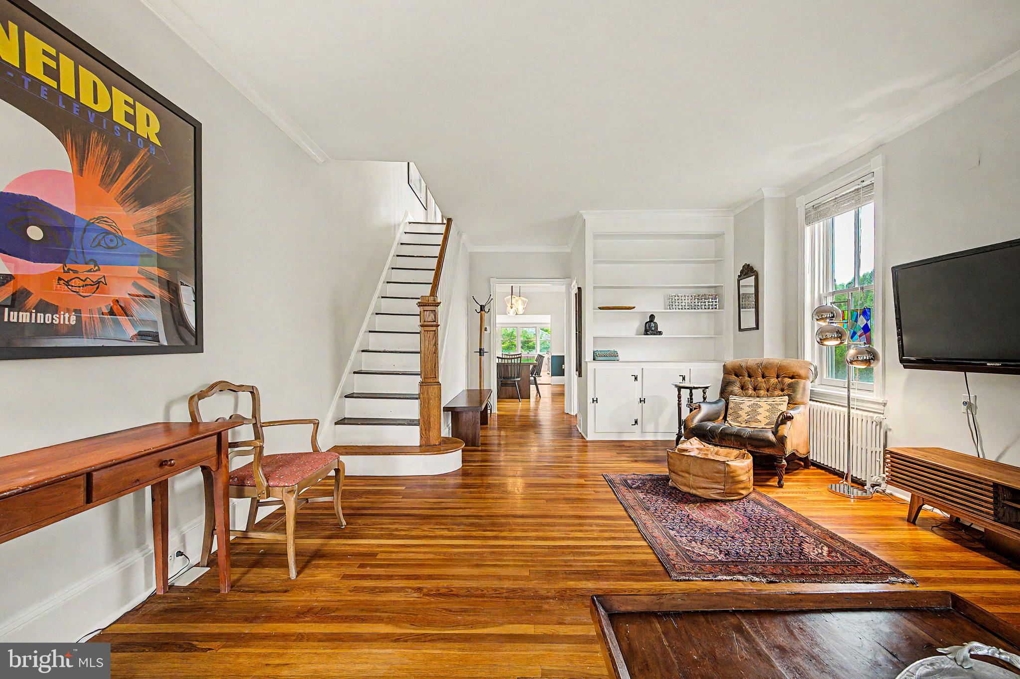 2456 W 16TH STREET