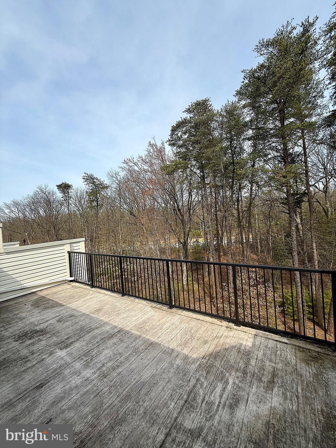 TANYARD SPRINGS - Residential