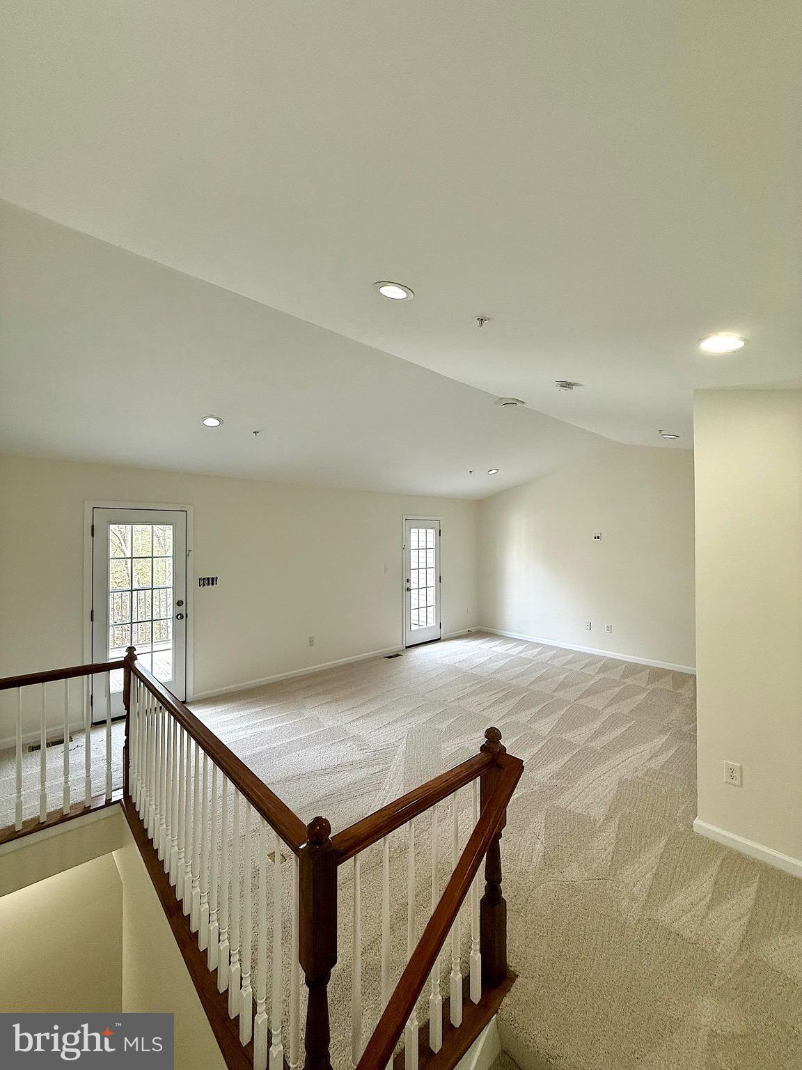 TANYARD SPRINGS - Residential