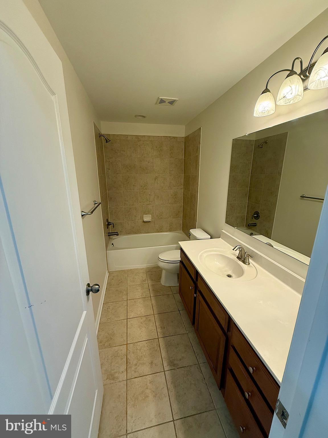 TANYARD SPRINGS - Residential