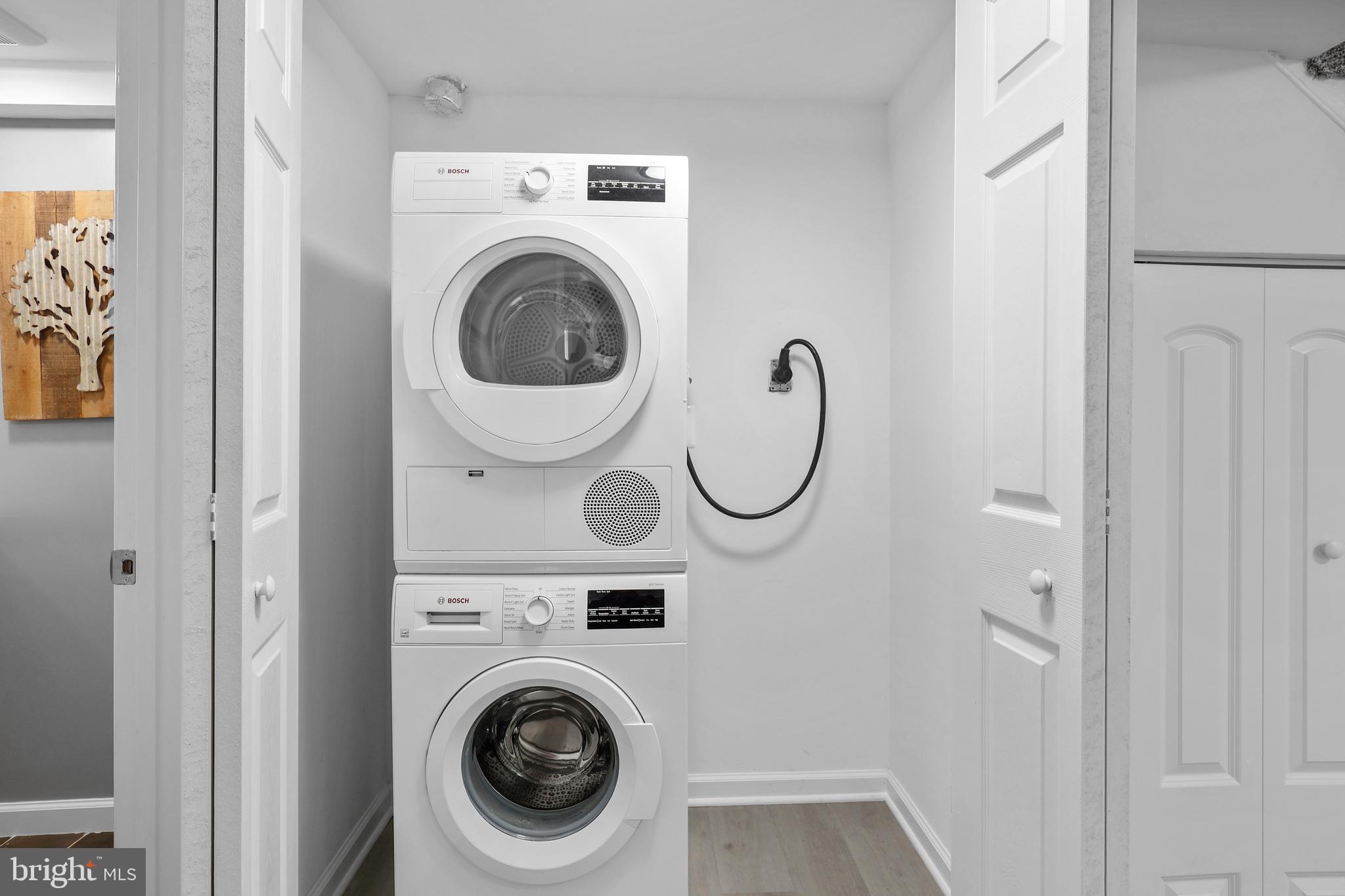 IVY HILL - Residential