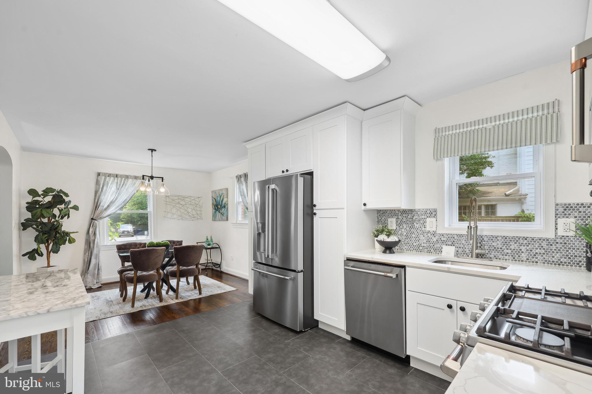 IVY HILL - Residential