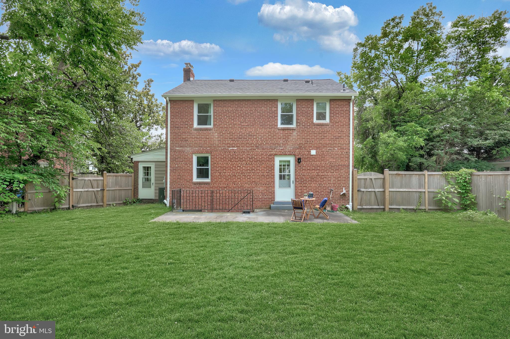 IVY HILL - Residential