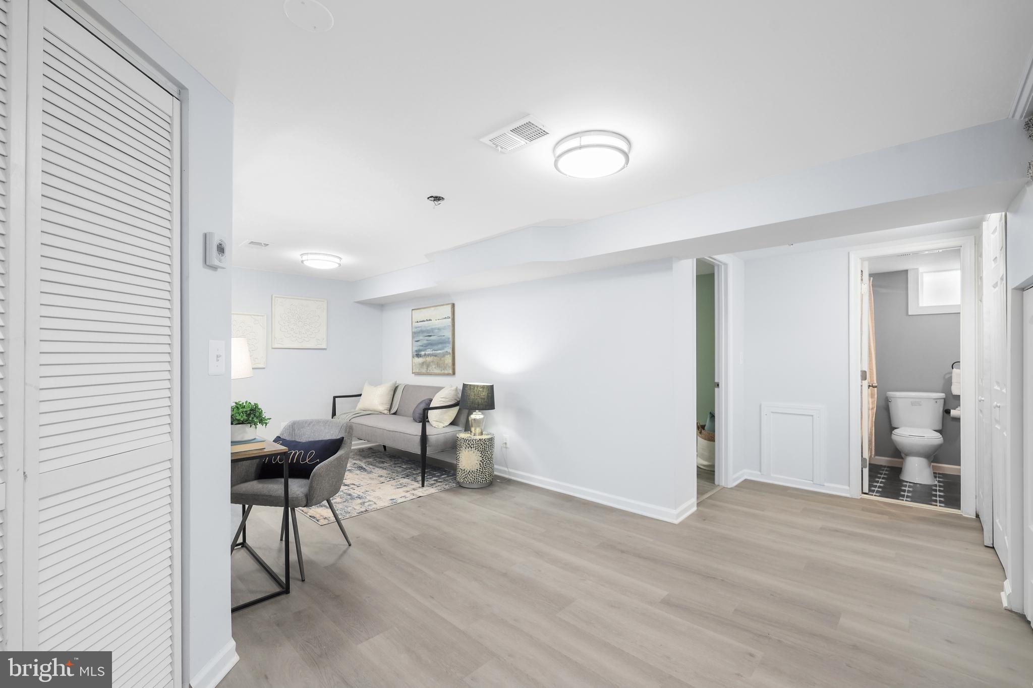 IVY HILL - Residential