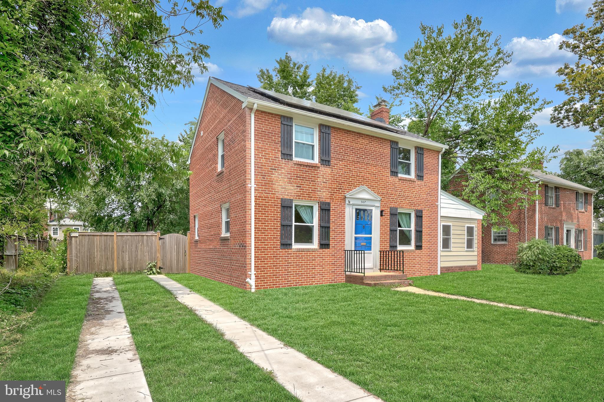 IVY HILL - Residential