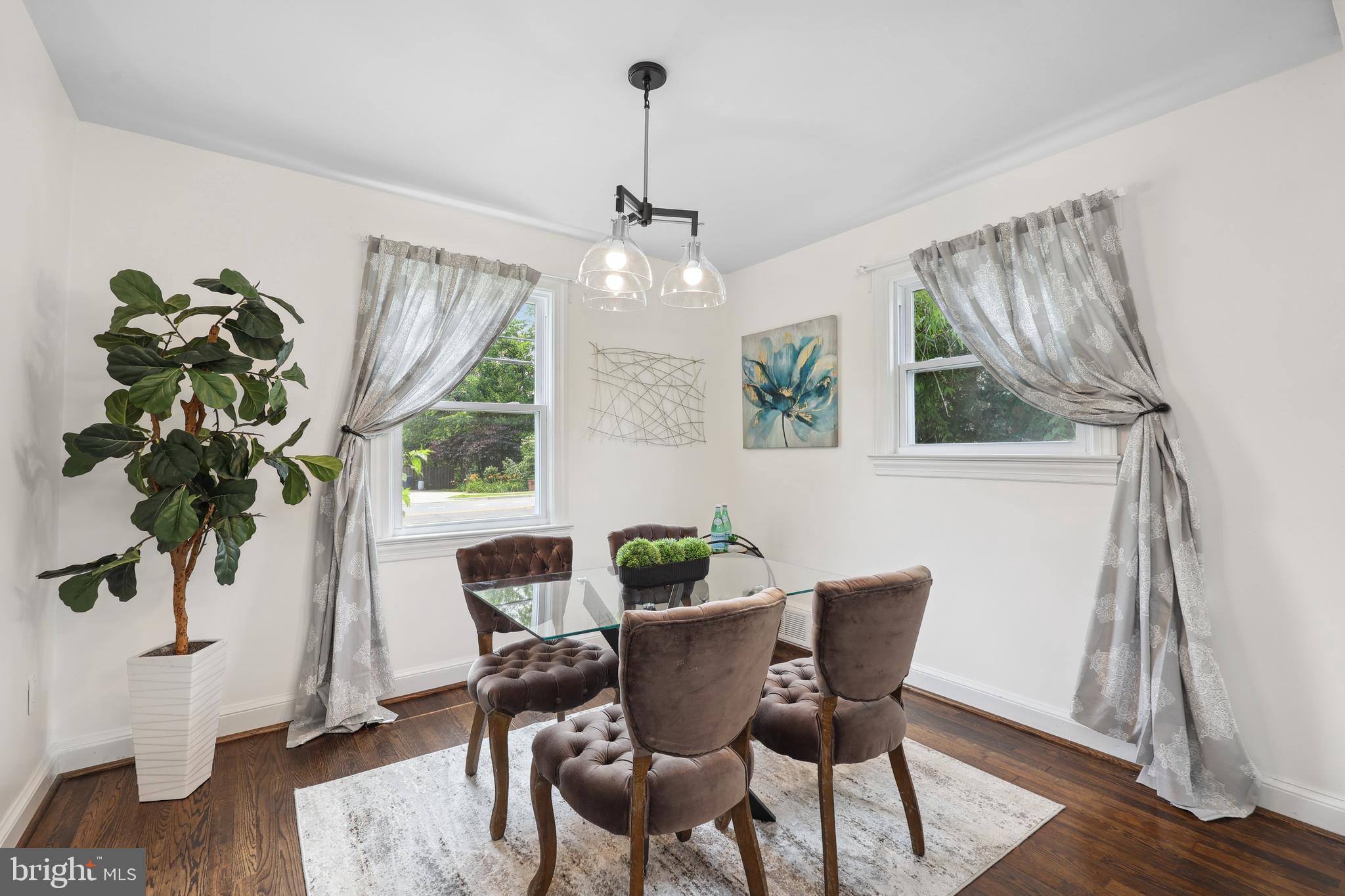 IVY HILL - Residential