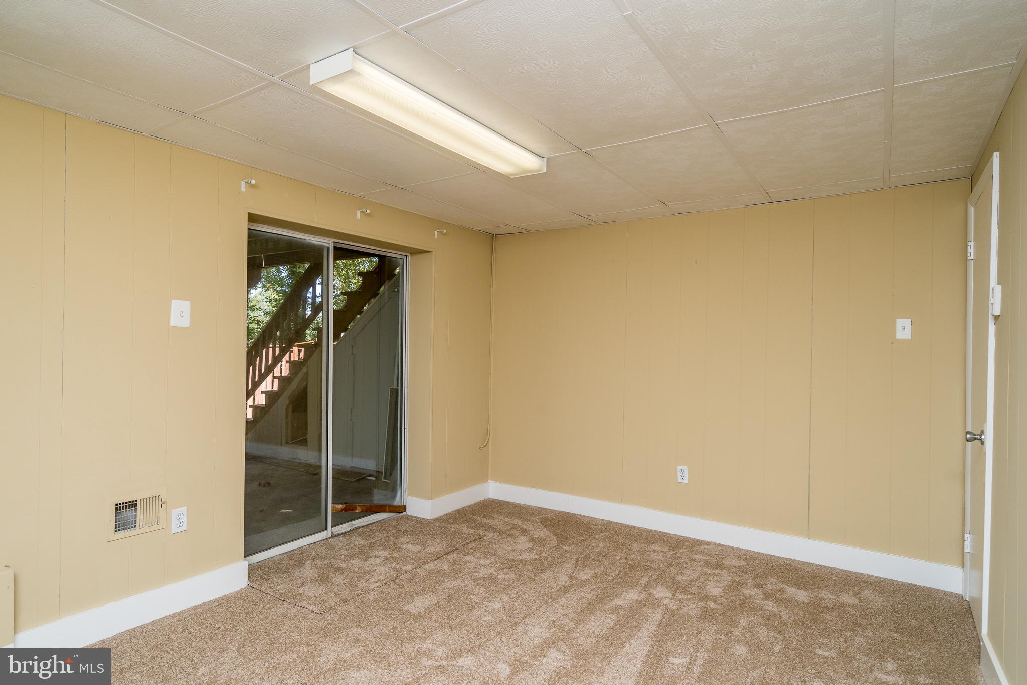 LAKE VILLAGE MANOR - Residential