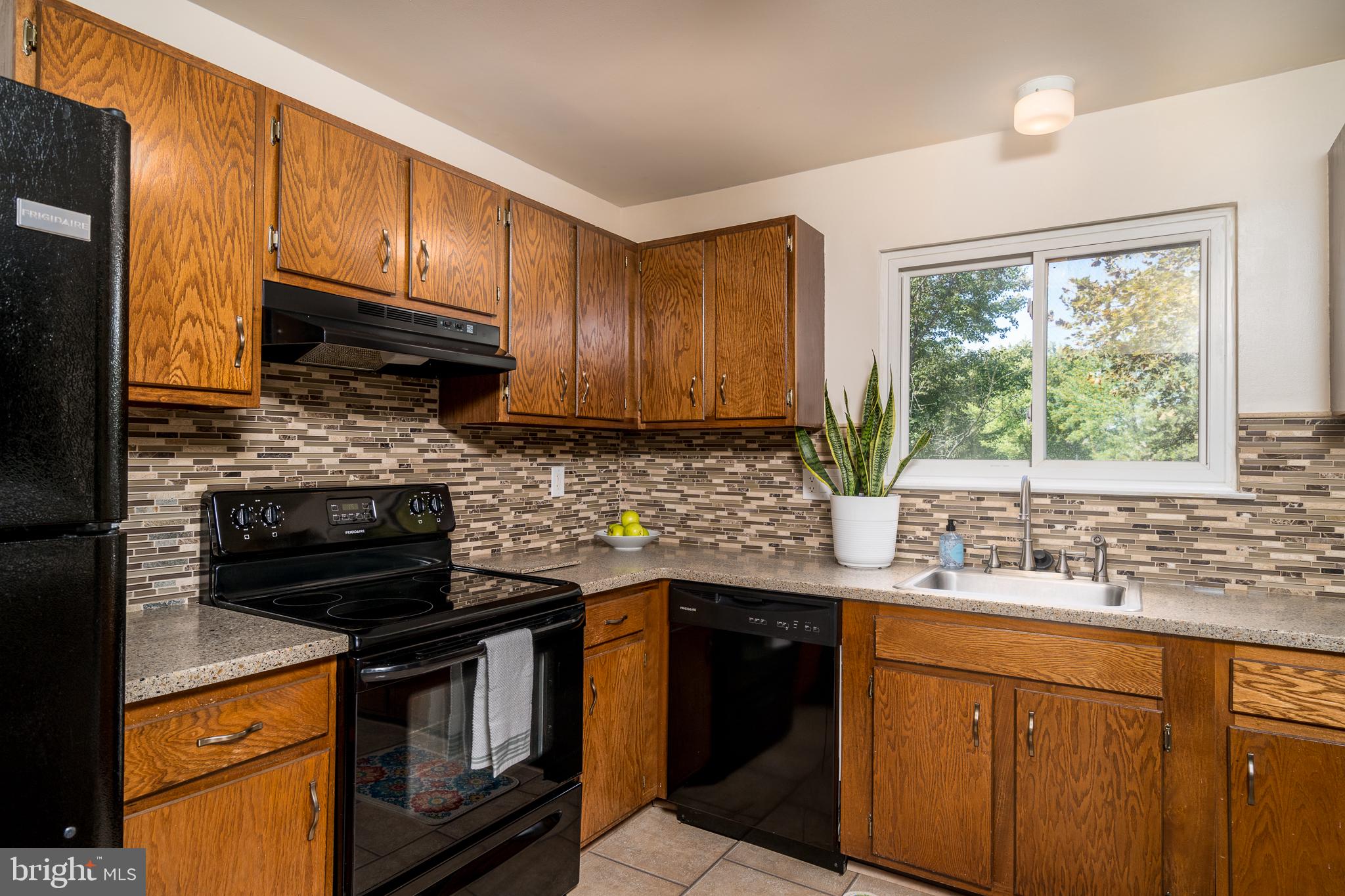 LAKE VILLAGE MANOR - Residential