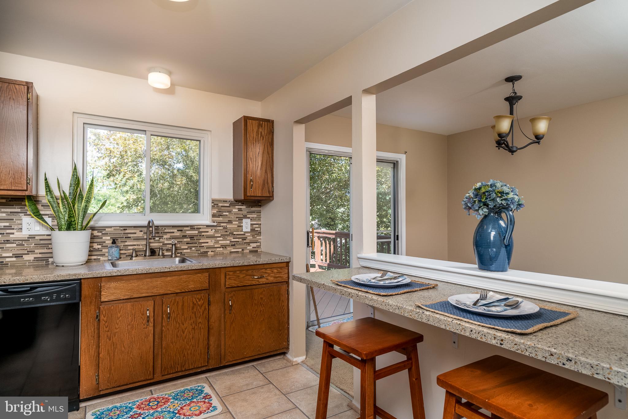 LAKE VILLAGE MANOR - Residential