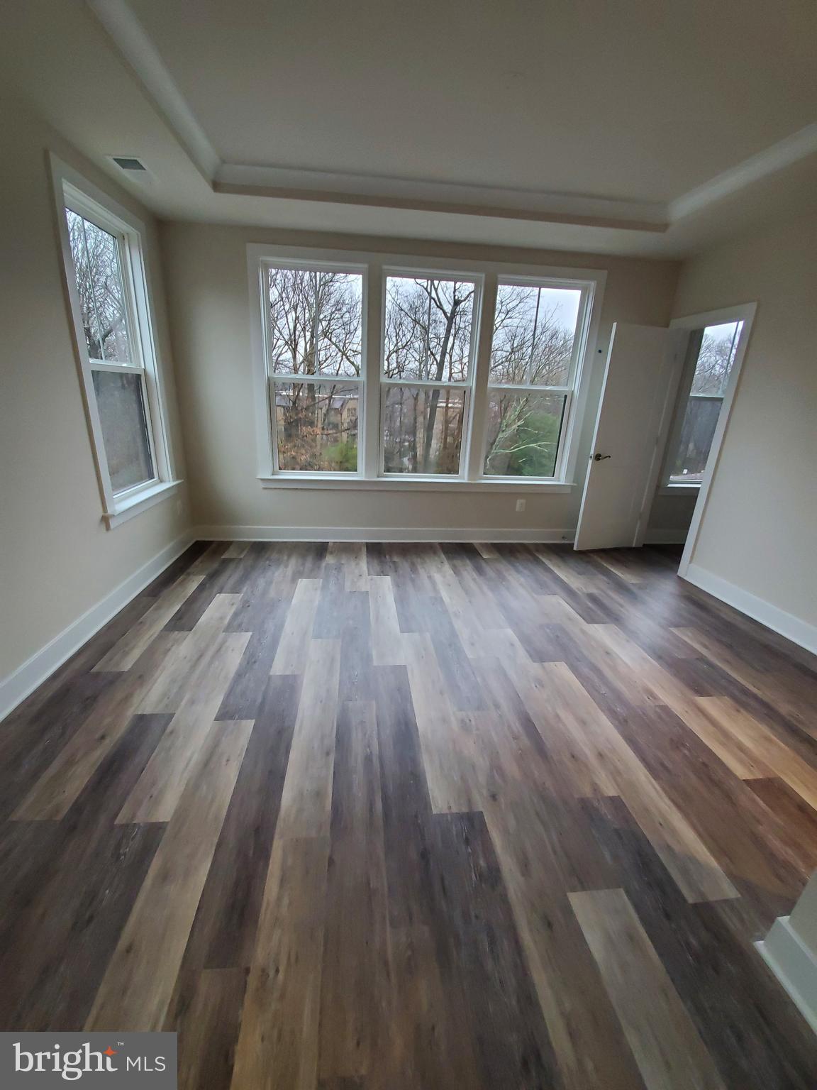 TALL OAKS - Residential Lease