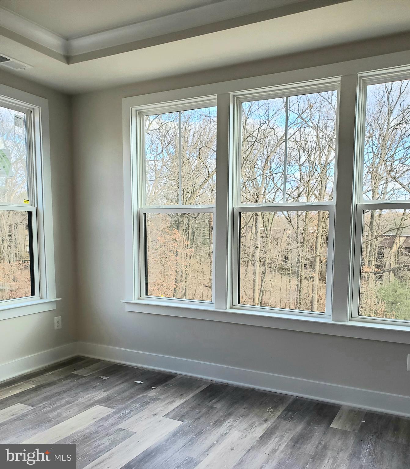 TALL OAKS - Residential Lease