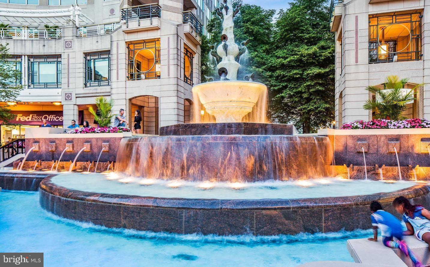 TALL OAKS - Residential Lease