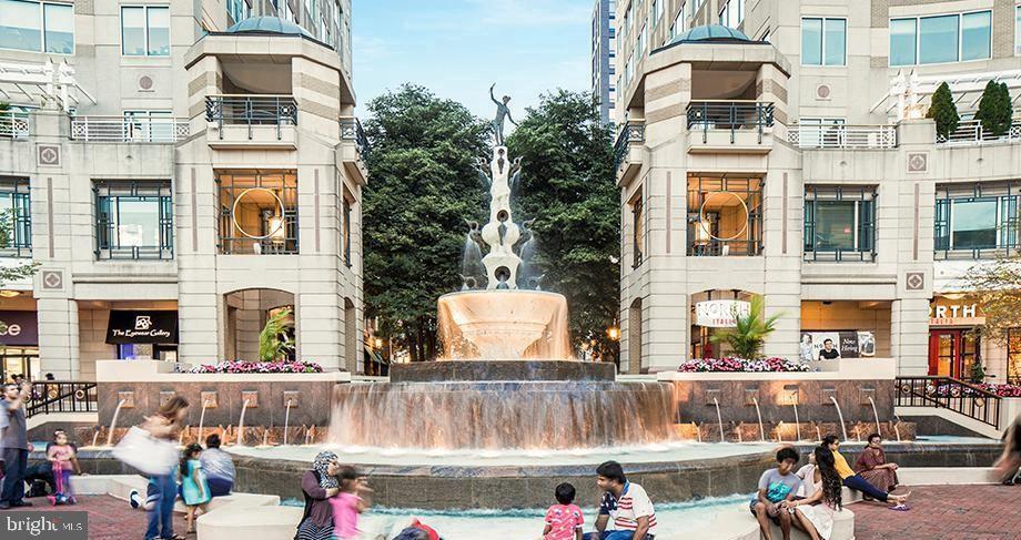 TALL OAKS - Residential Lease