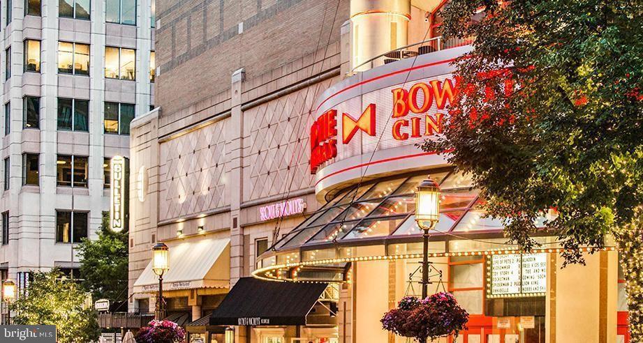 TALL OAKS - Residential Lease