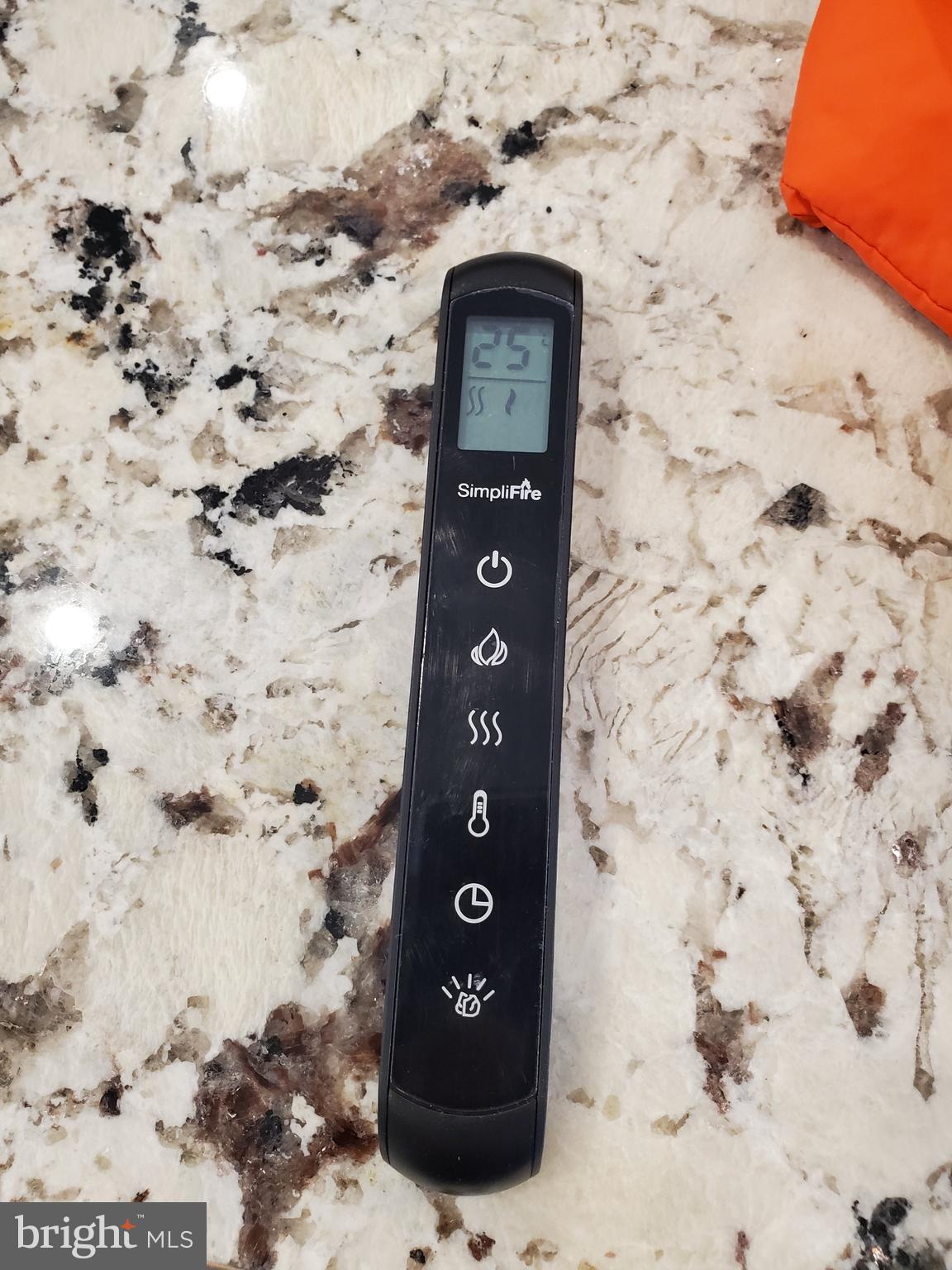 TALL OAKS - Residential Lease