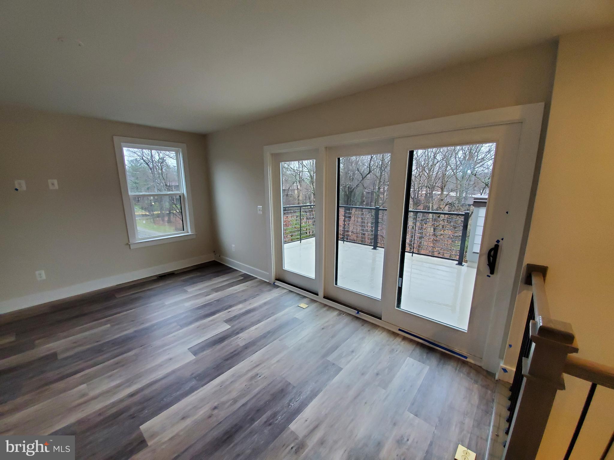 TALL OAKS - Residential Lease