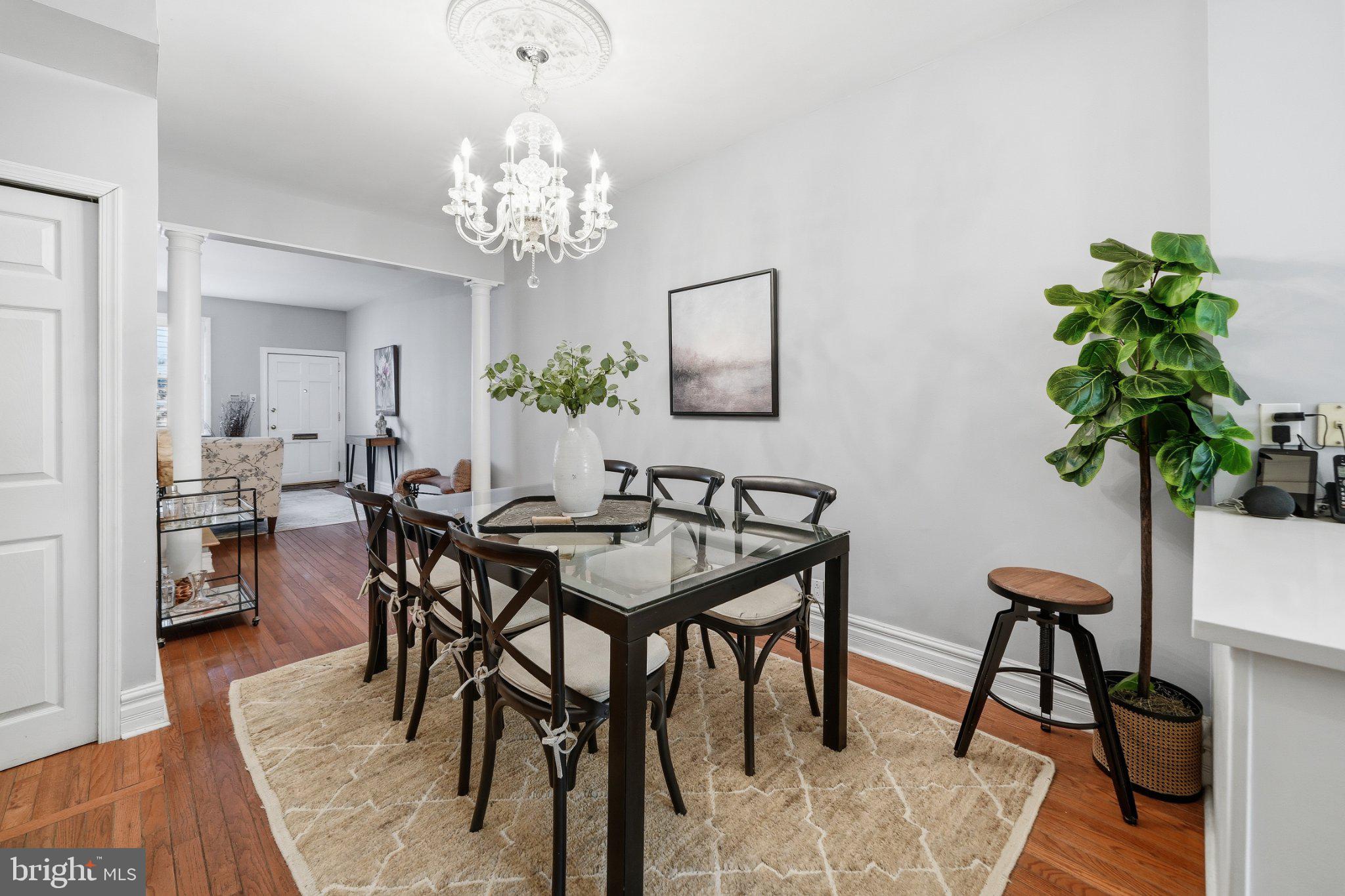 SOCIETY HILL - Residential