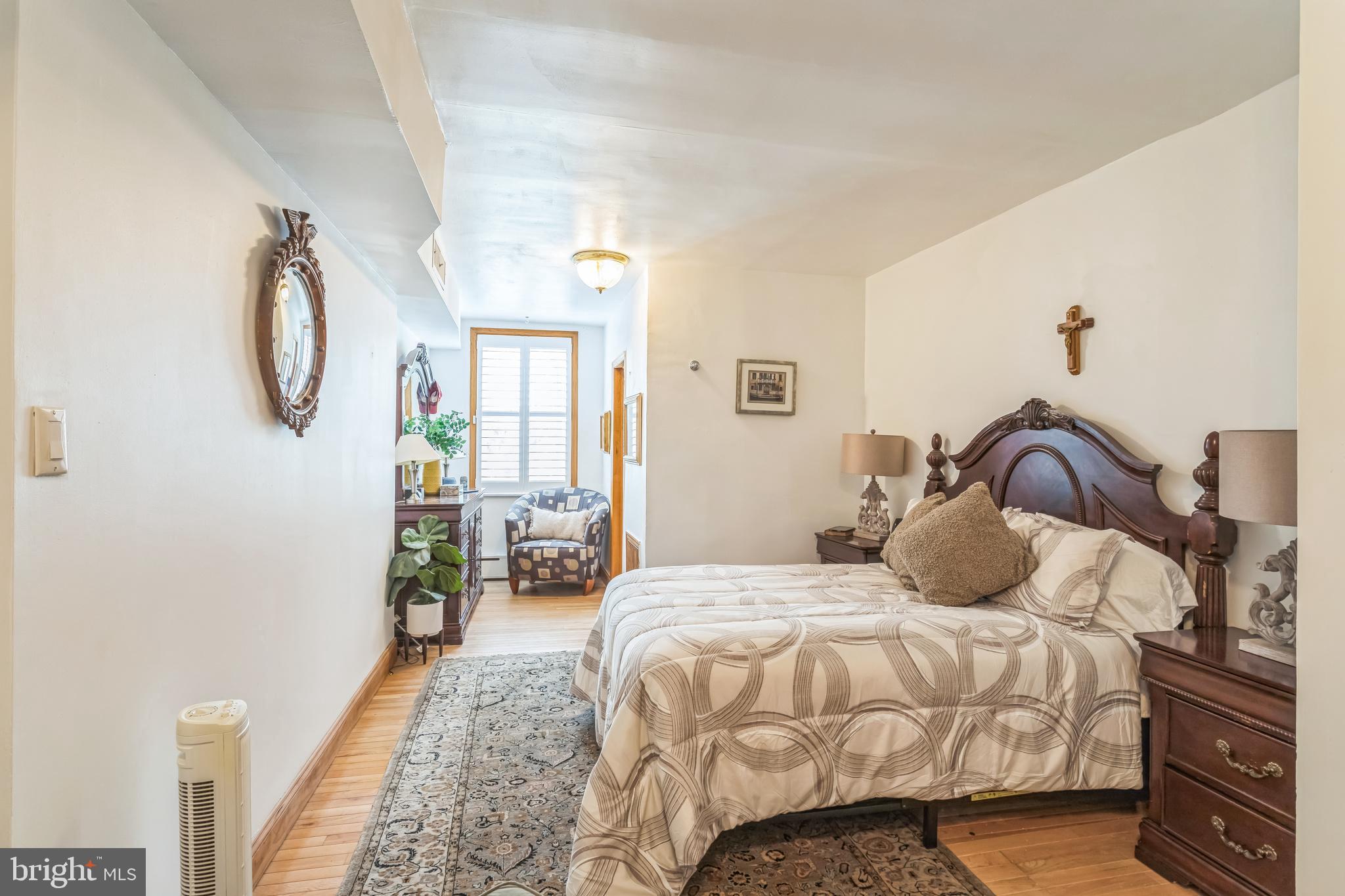 SOCIETY HILL - Residential