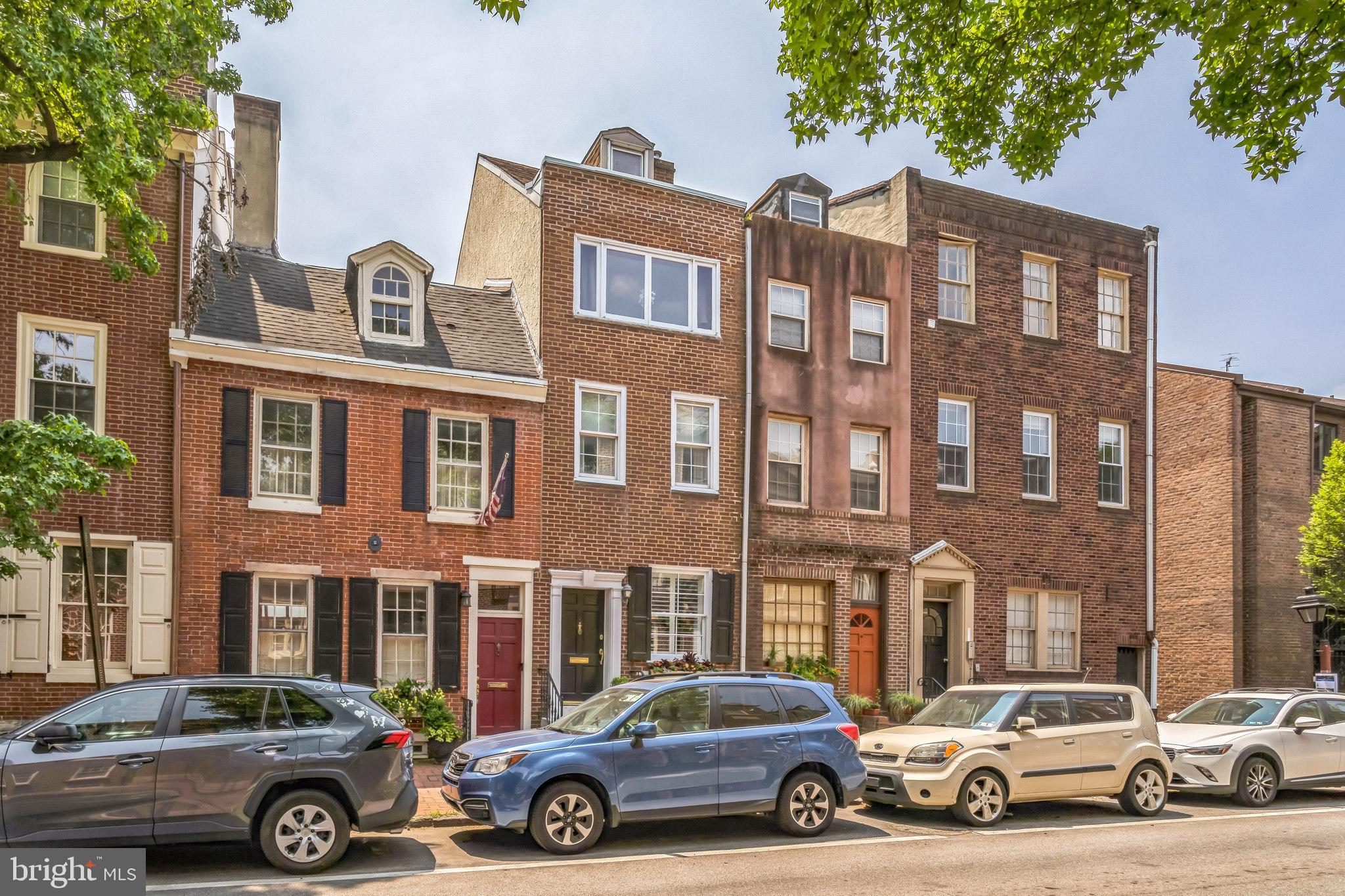 SOCIETY HILL - Residential