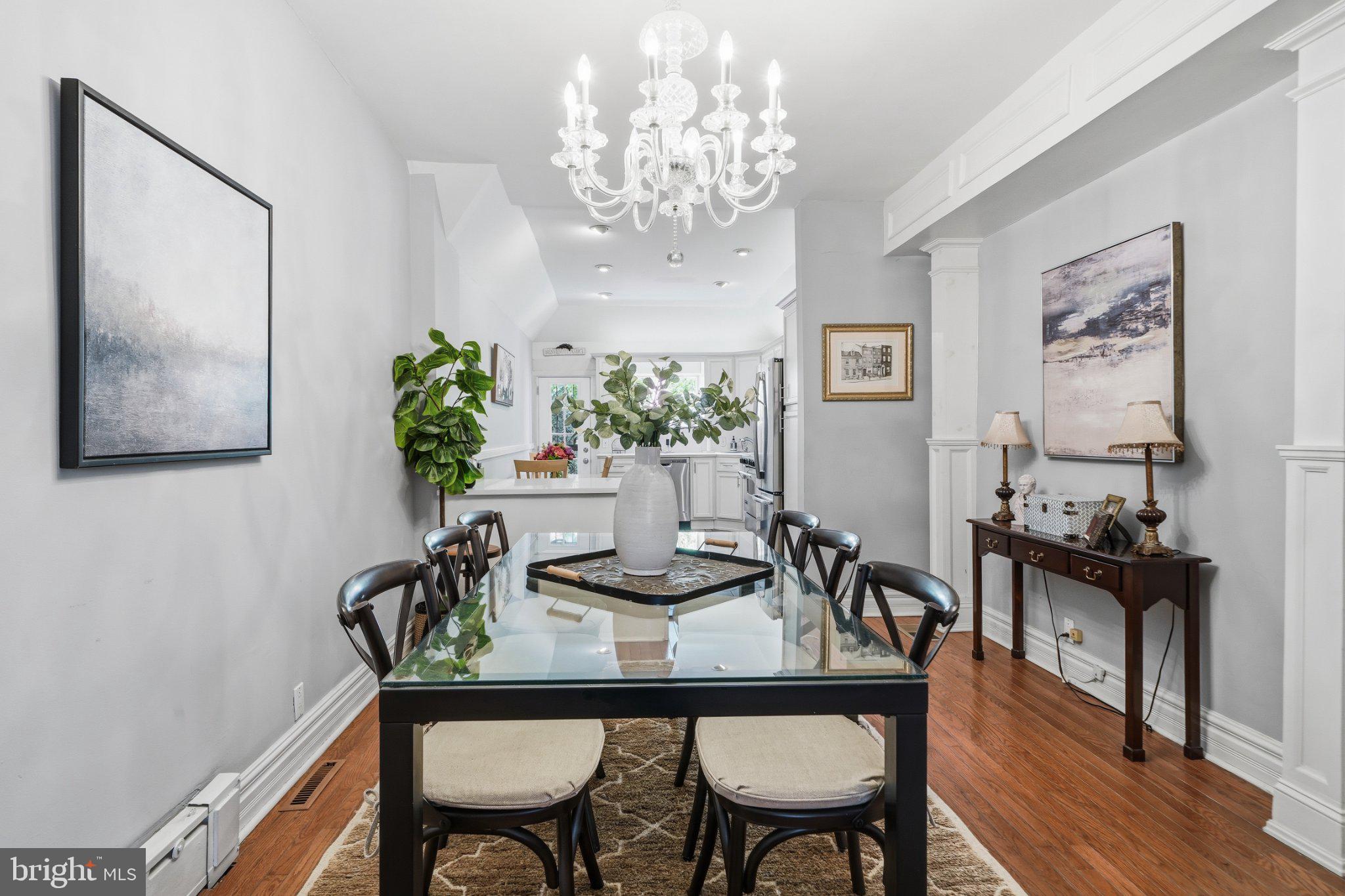 SOCIETY HILL - Residential