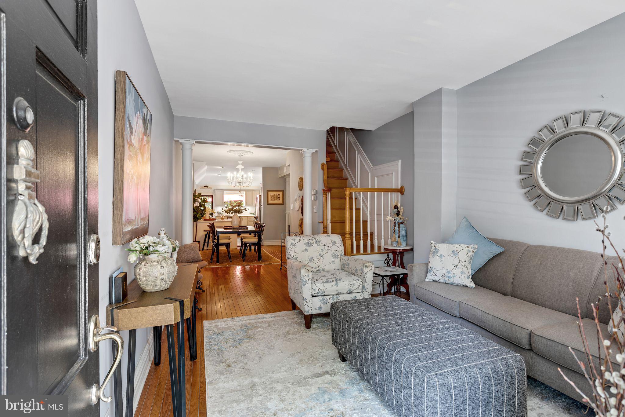 SOCIETY HILL - Residential