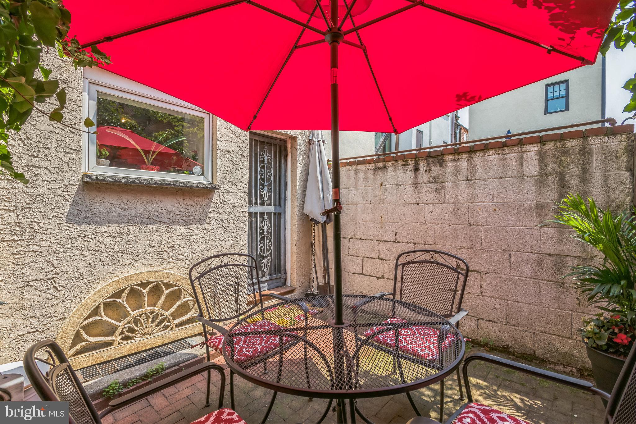 SOCIETY HILL - Residential