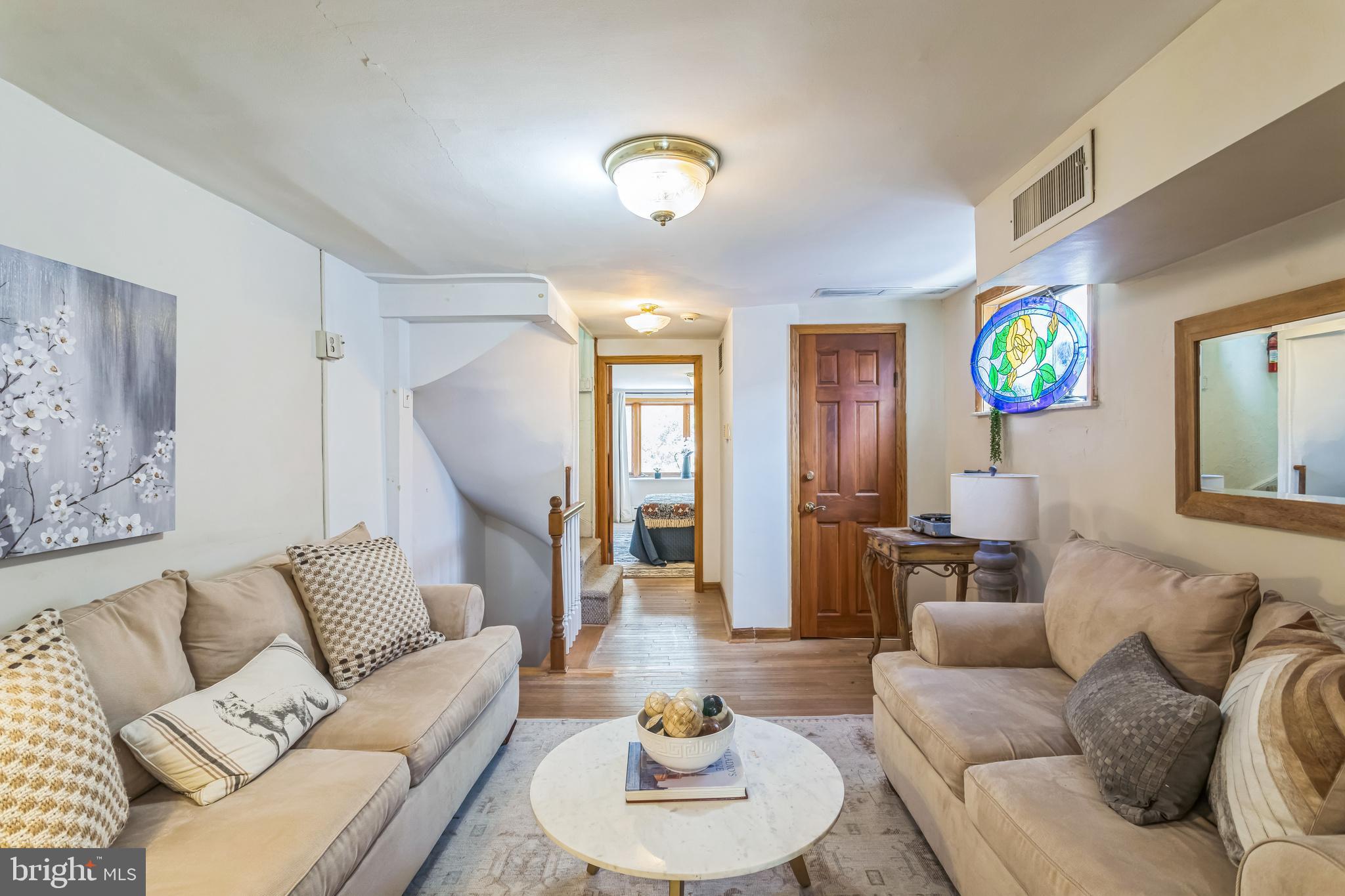 SOCIETY HILL - Residential