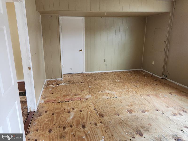 AMBER MEADOWS - Residential