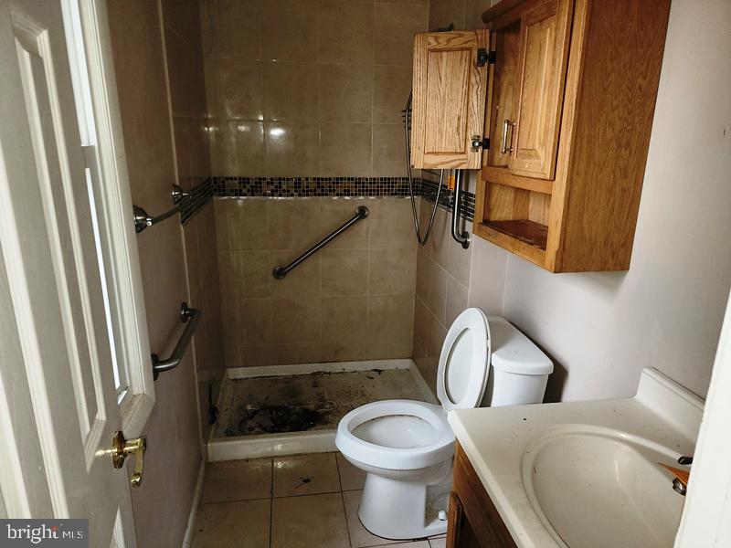 AMBER MEADOWS - Residential