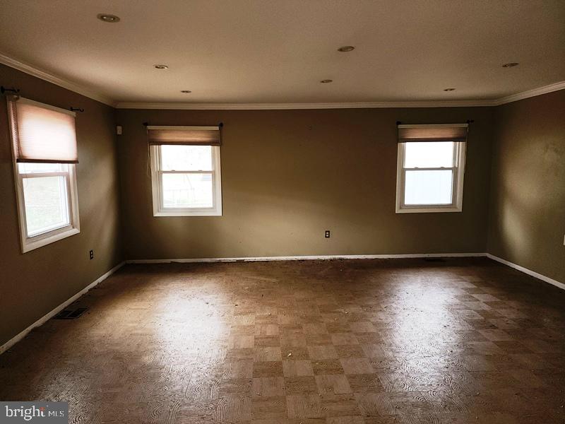 AMBER MEADOWS - Residential