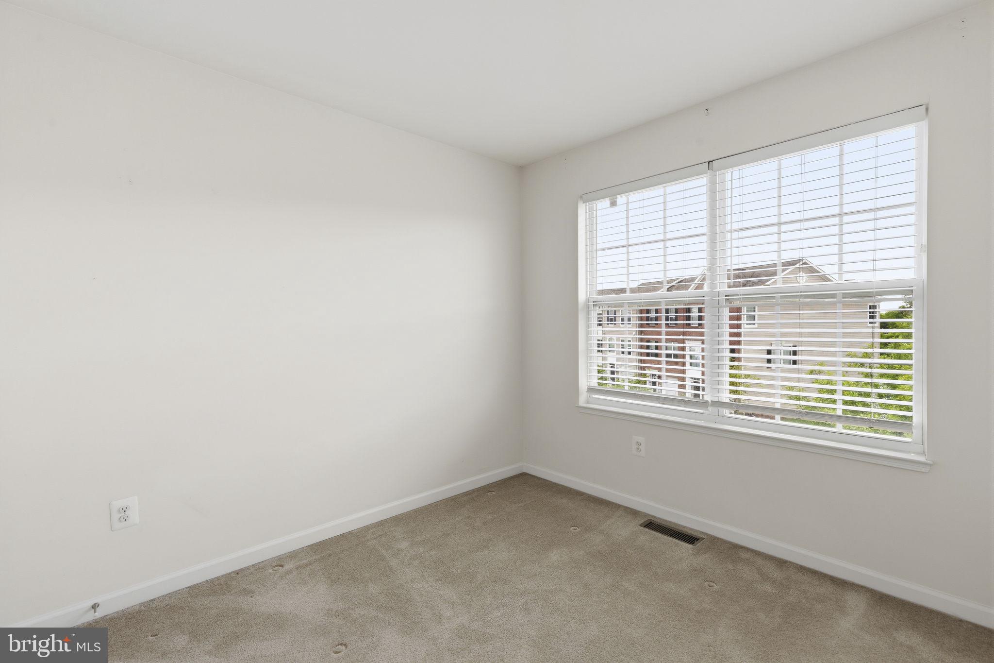 STANSBURY SHORES - Residential