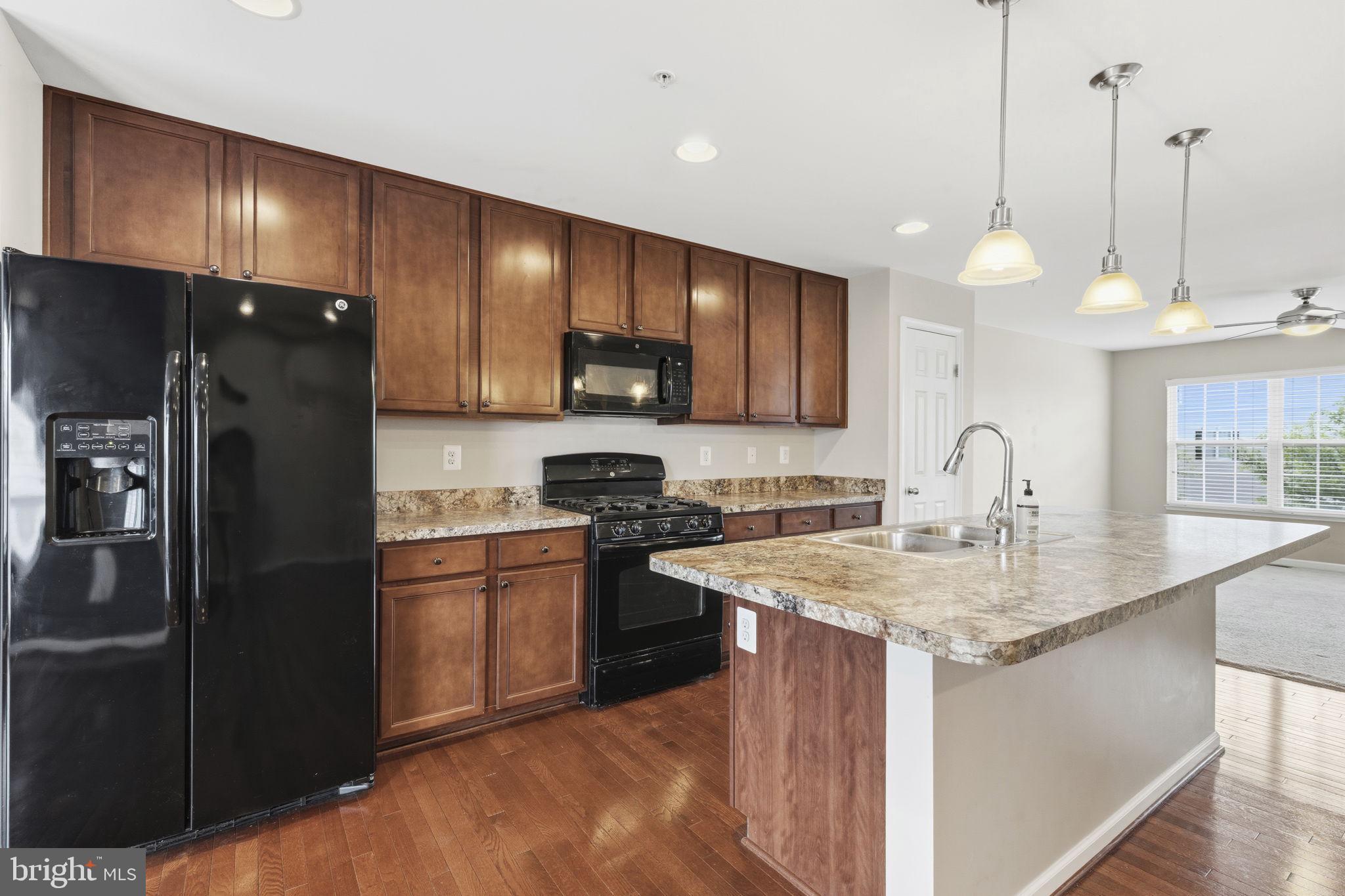 STANSBURY SHORES - Residential