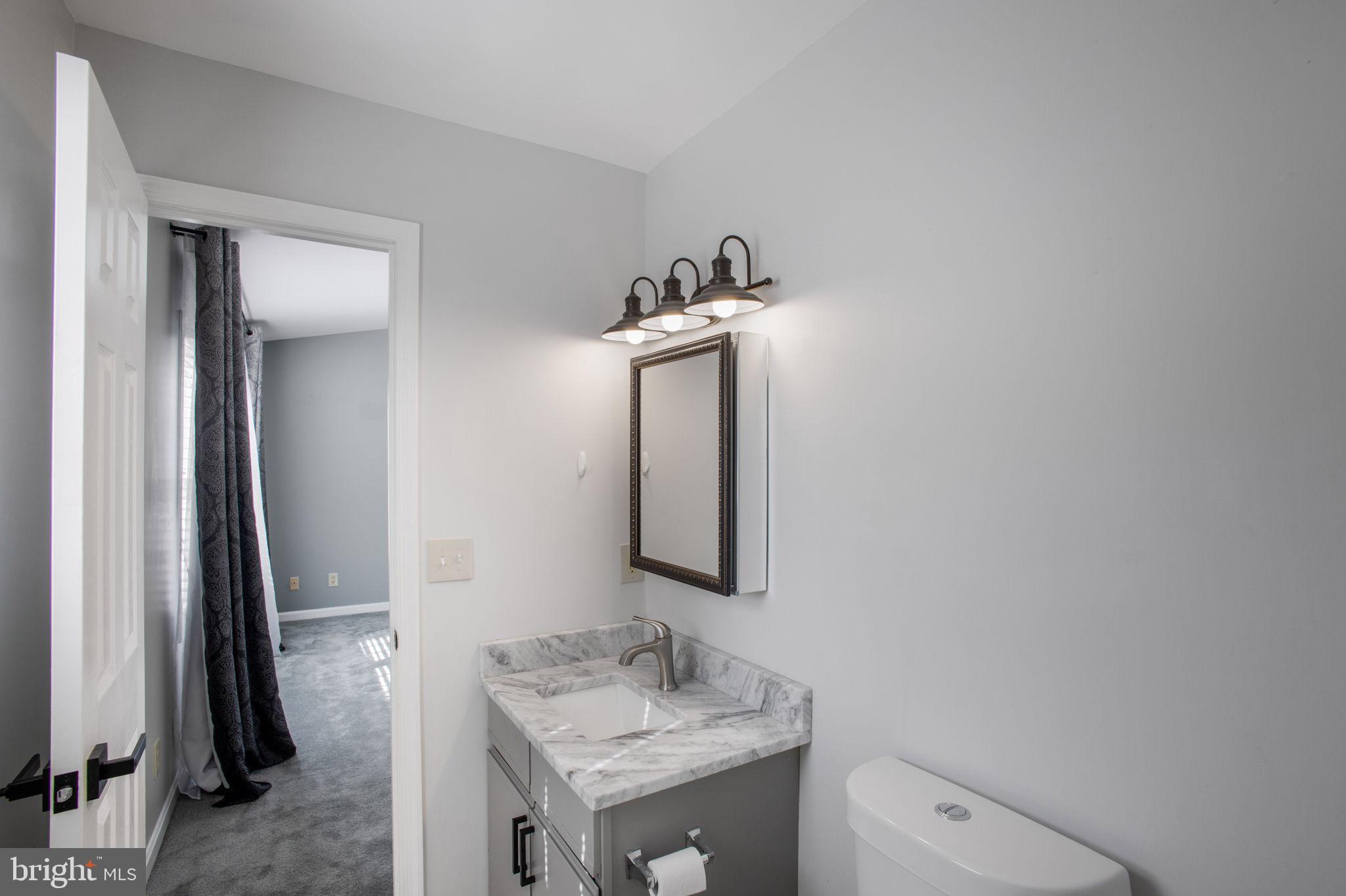 AVALON SHORES - Residential Lease