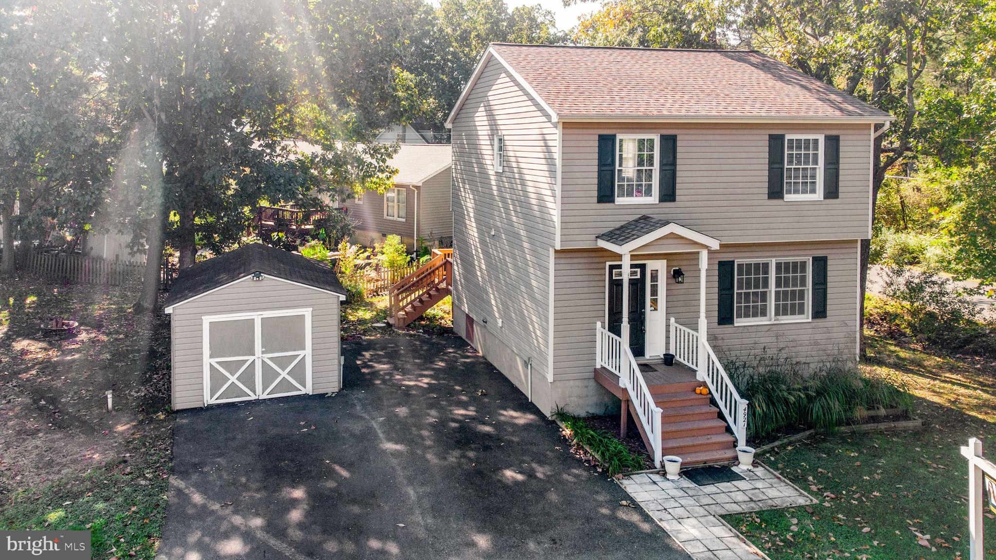 AVALON SHORES - Residential Lease