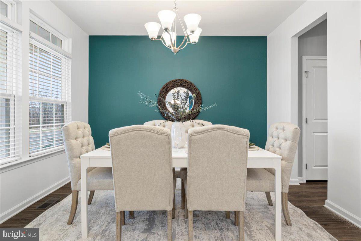 MINTBROOK - Residential