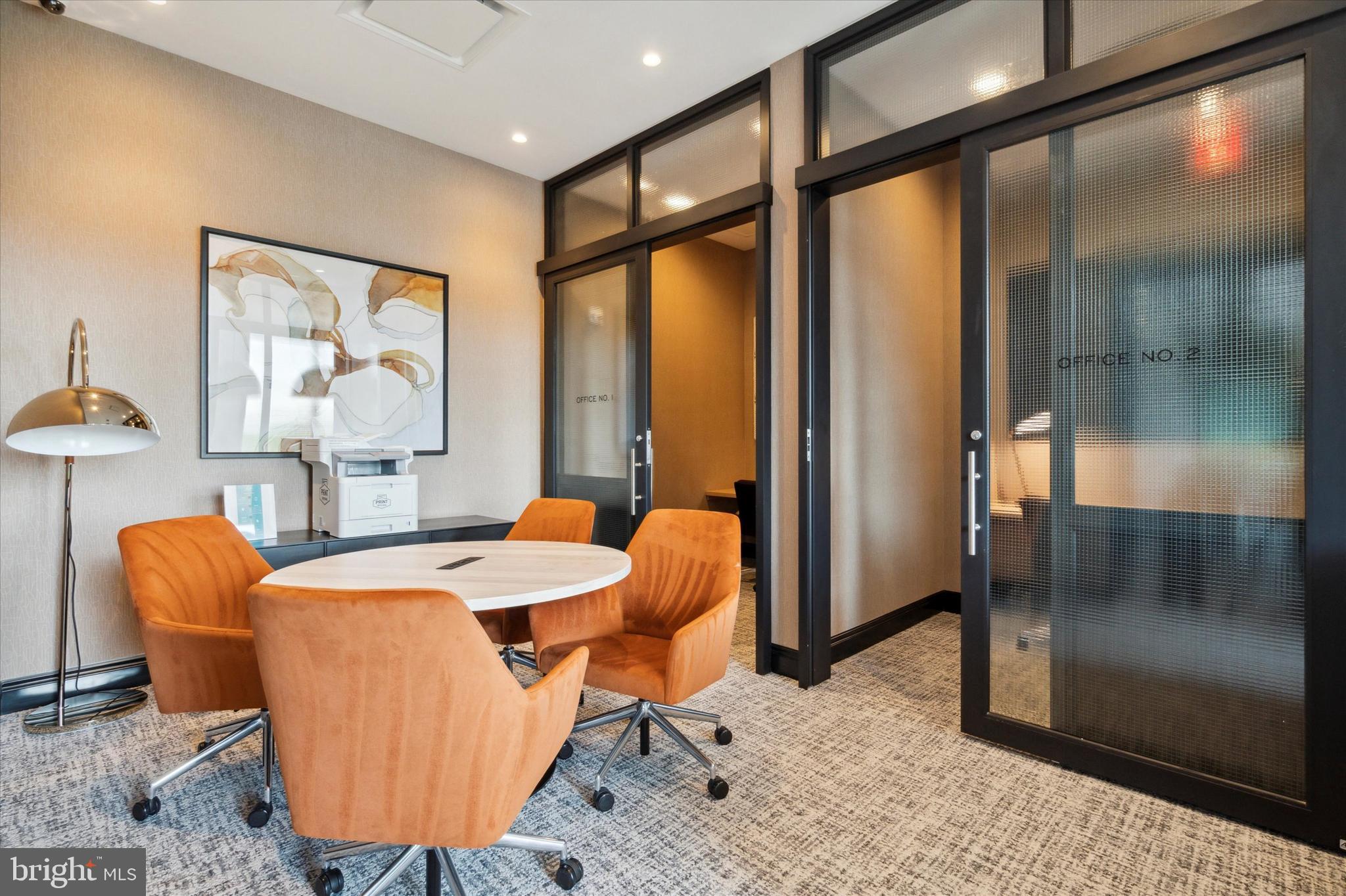 SOCIETY HILL - Residential Lease