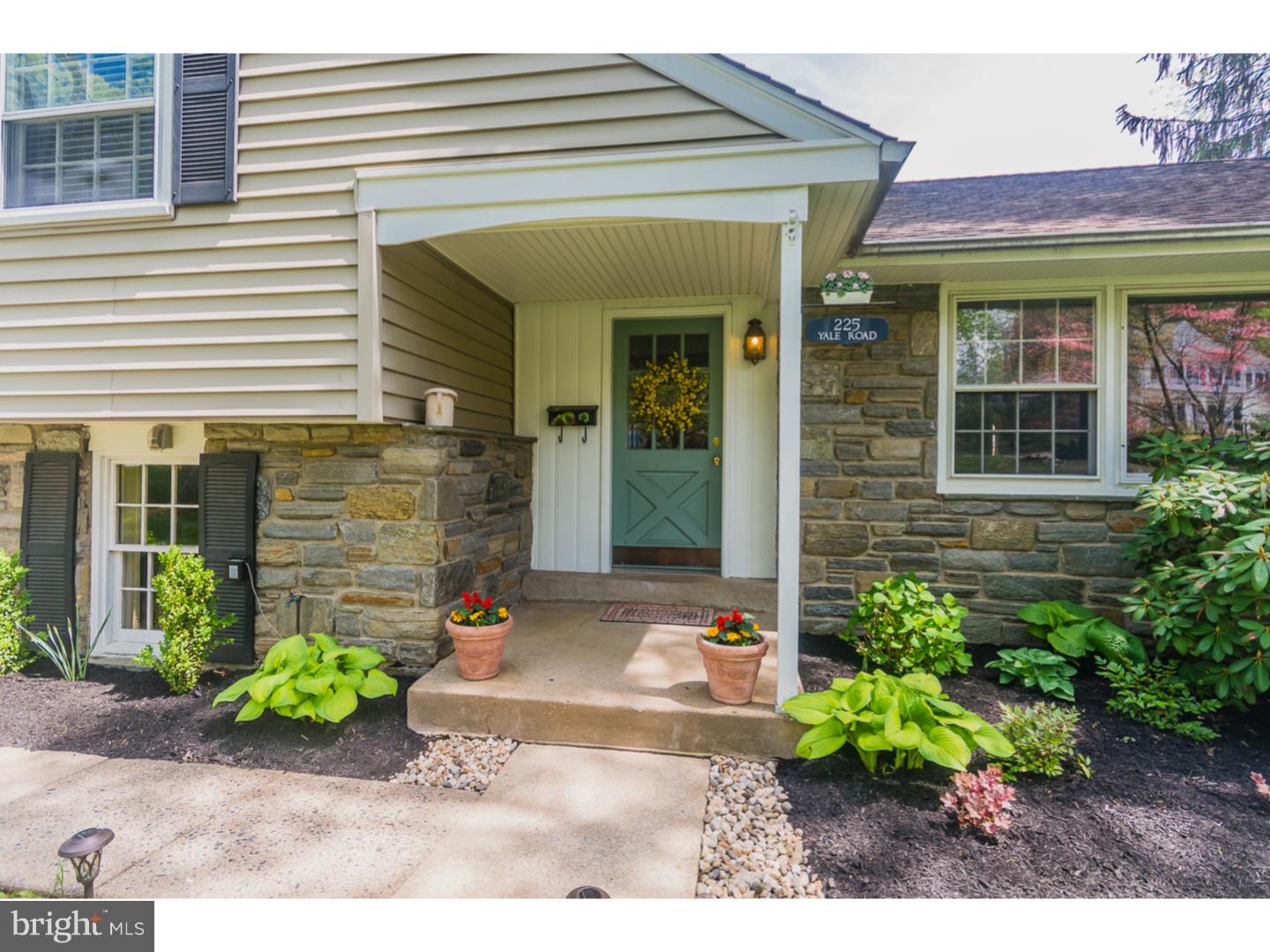 DEEPDALE - Residential