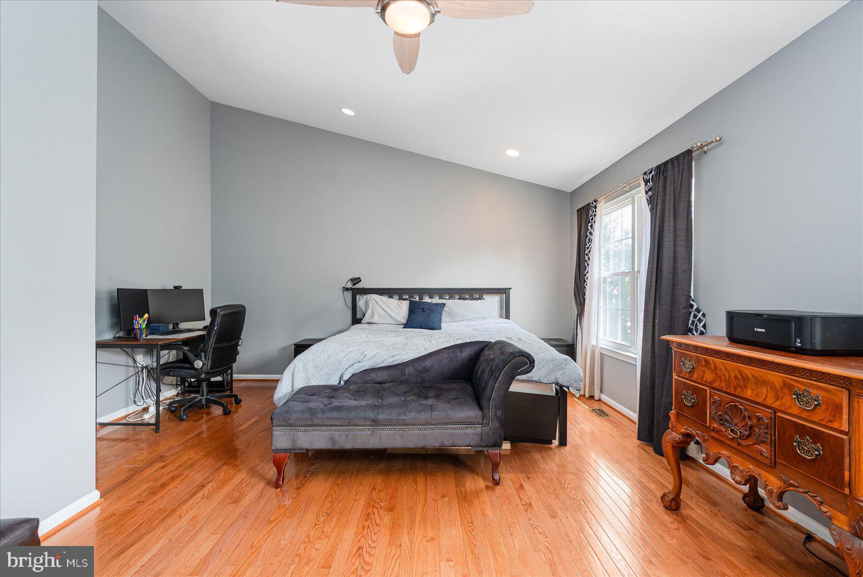 ACADEMY ACRES - Residential