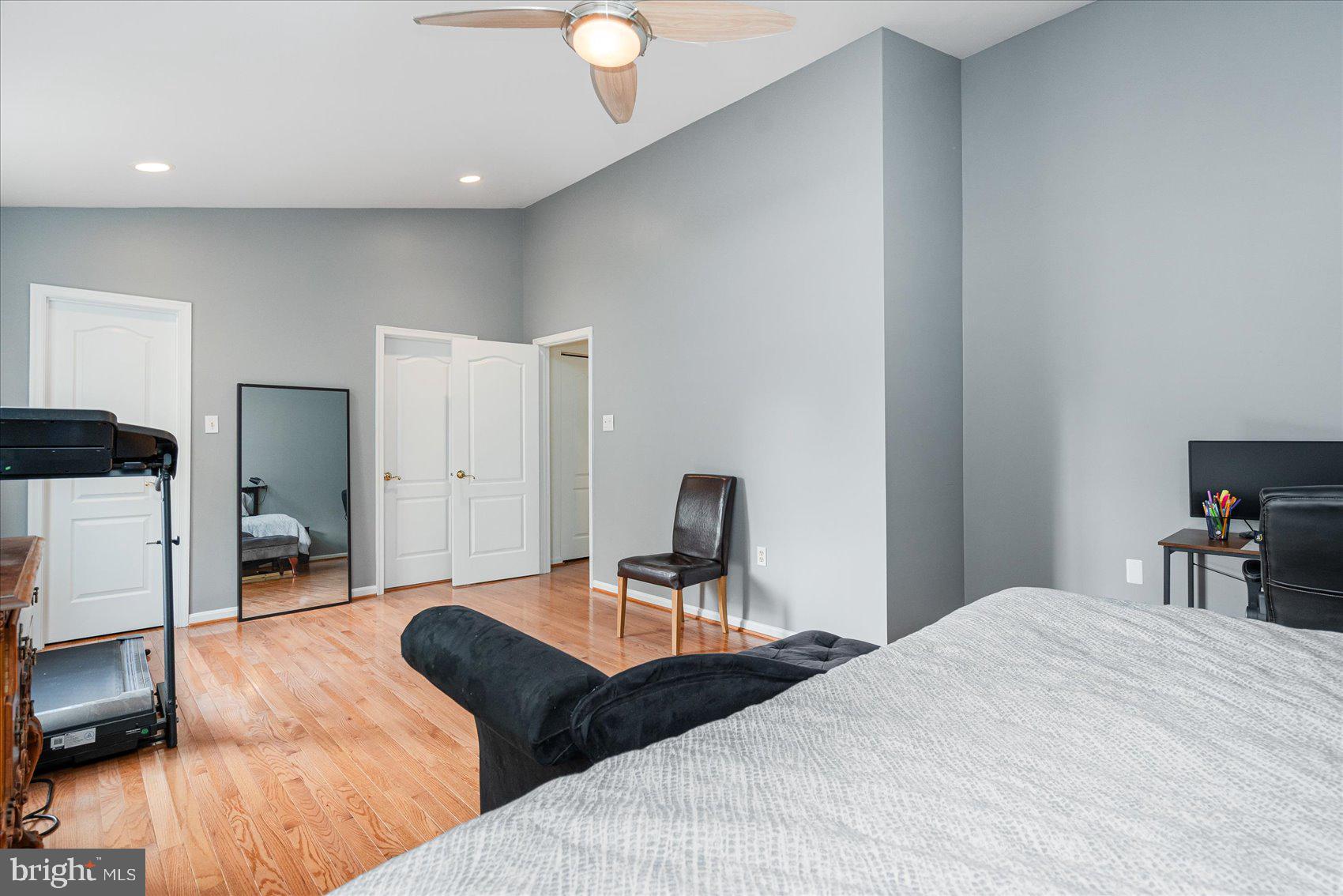 ACADEMY ACRES - Residential