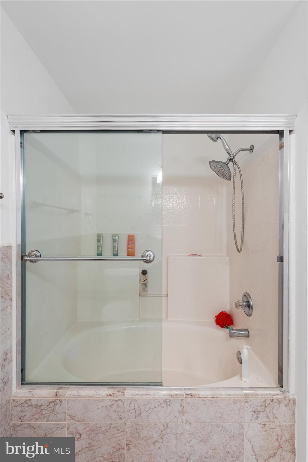 ACADEMY ACRES - Residential