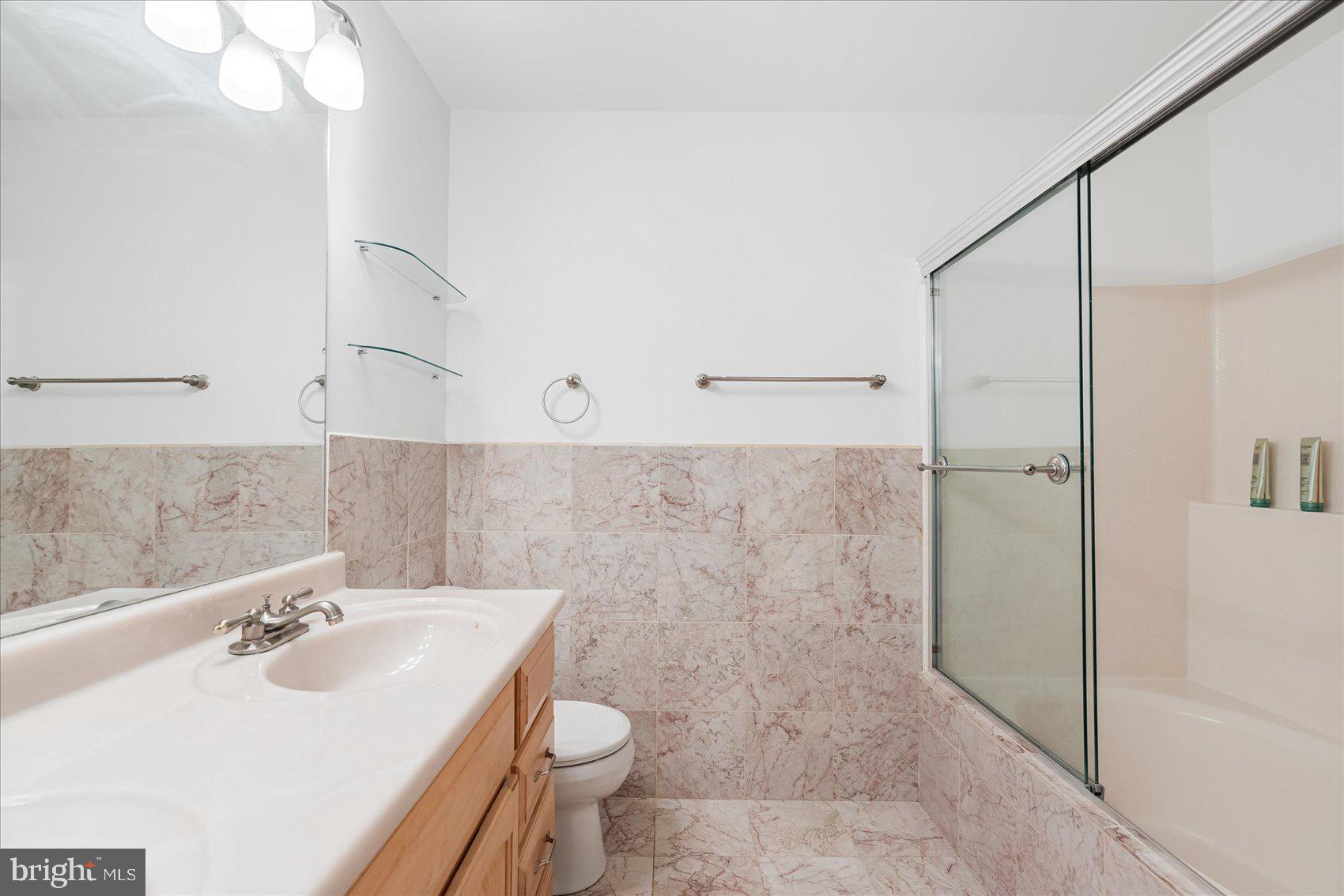 ACADEMY ACRES - Residential